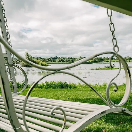 Gasthof Ashley Park House