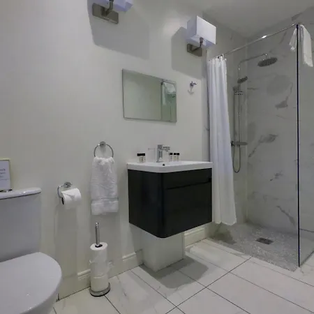 Гостевой дом Ashley Park House Нина