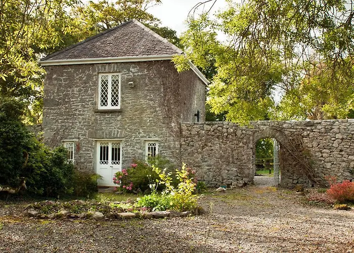 Ashley Park House Guest house 4*