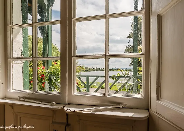 게스트하우스 Ashley Park House 4*