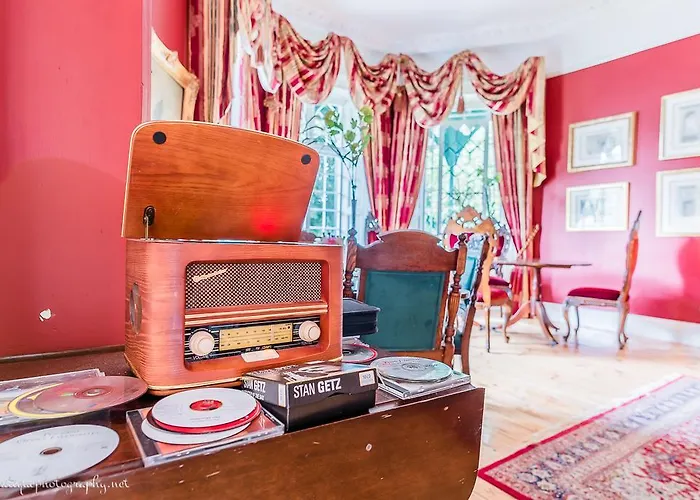 Ashley Park House 4* 니나