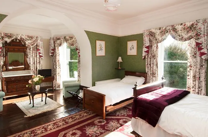 Ashley Park House Guest house